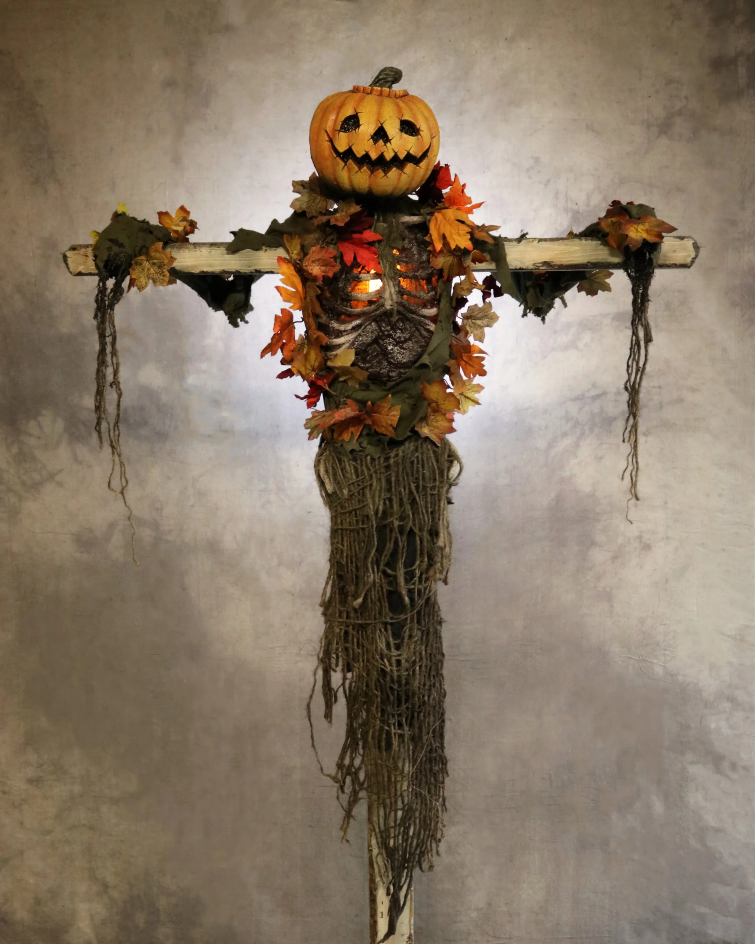 Pumpkin Corpse Lantern — HOME